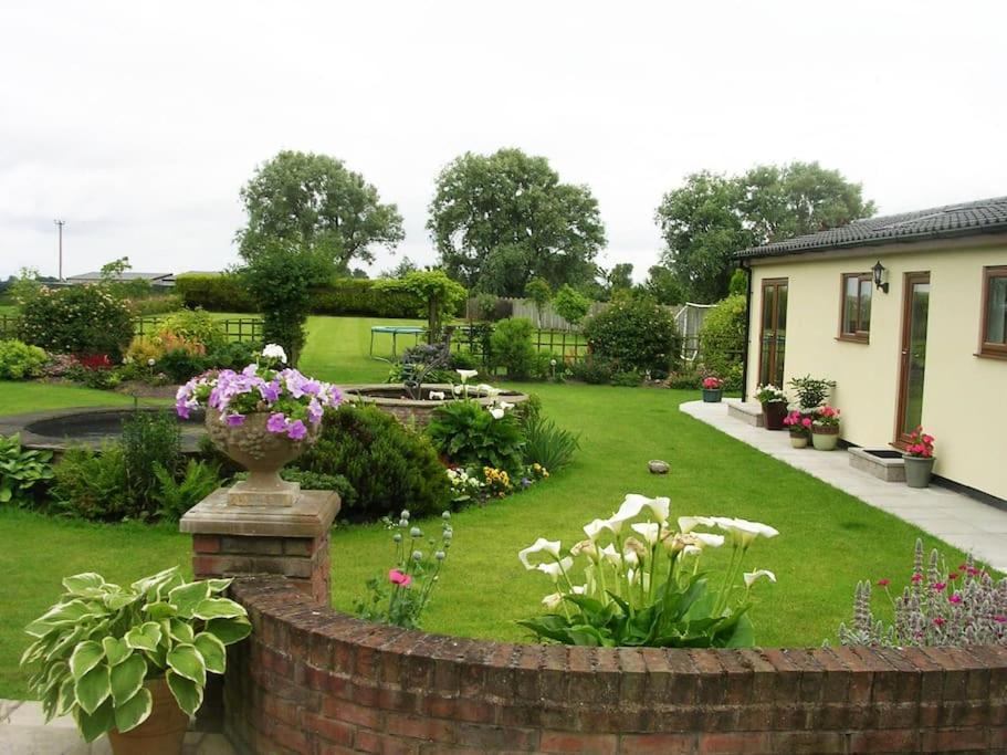 Coastal Garden Lodge Preesall Zewnętrze zdjęcie